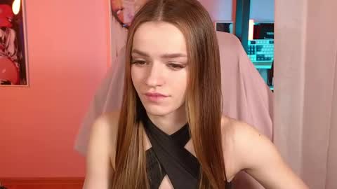 elizzza_ online show from May 19, 5:14 am