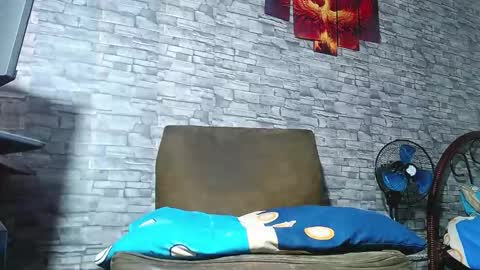 Snapshot of eljeorge_hott chatting on March 13, 9:16 am JORGE BENITEZ online show from March 13, 9:16 am