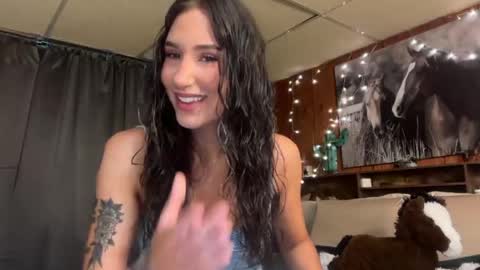 Ella online show from May 14, 12:12 pm