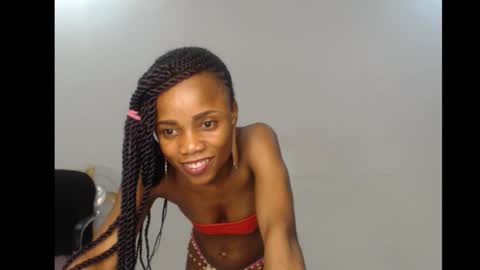 ella online show from September 24, 7:23 am