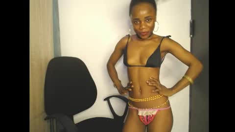 ella online show from May 16, 5:26 am