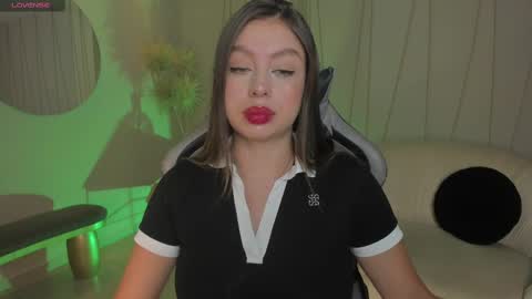 EllaClark online show from March 6, 6:48 pm