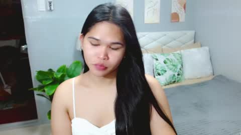 EllaFord online show from July 13, 9:28 pm