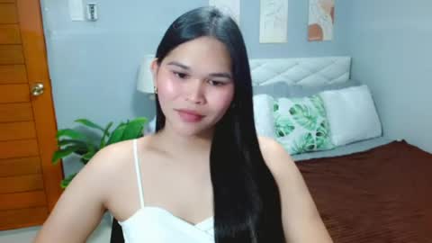 EllaFord online show from August 8, 4:58 am