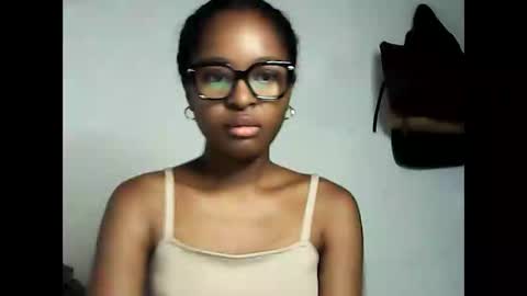 ellah245 online show from February 24, 10:02 am