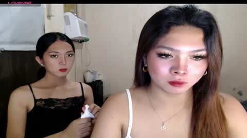 ELLAH online show from December 2, 4:51 am