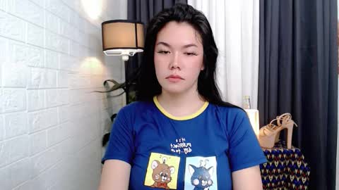 Snapshot of ellahollywood1818 chatting on March 30, 2:34 am CINDERELLA online show from March 30, 2:34 am