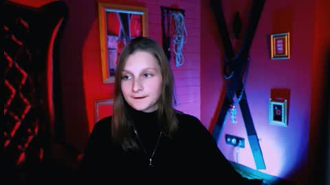 Snapshot of ellahorton chatting on September 30, 4:45 pm Ella online show from September 30, 4:45 pm