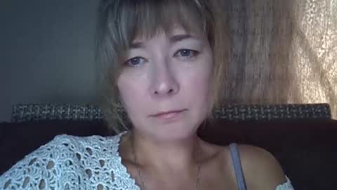 ellajohnsonx online show from September 18, 12:29 pm