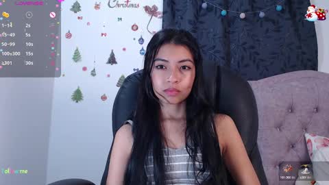 Snapshot of ellajonz chatting on December 15, 7:46 am Ella Amoneth online show from December 15, 7:46 am