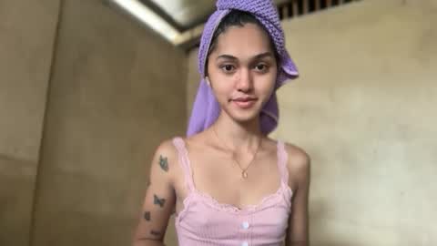 ELLA online show from May 16, 3:14 am