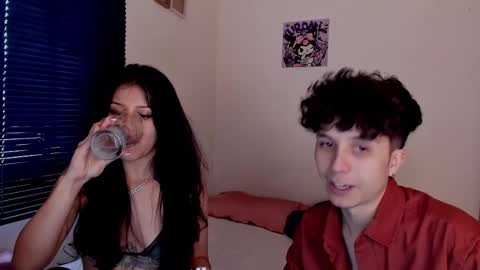 Snapshot of ellancain chatting on March 5, 6:15 pm Ella and Cain online show from March 5, 6:15 pm