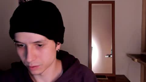 Snapshot of ellancain chatting on April 17, 11:52 pm Ella and Cain online show from April 17, 11:52 pm