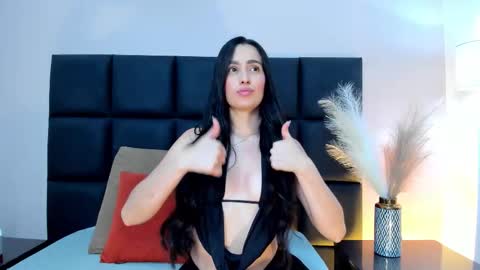 Ella VillaLuna online show from December 23, 1:47 am