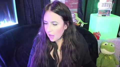 Snapshot of elle4you chatting on October 17, 8:33 pm ELLE online show from October 17, 8:33 pm