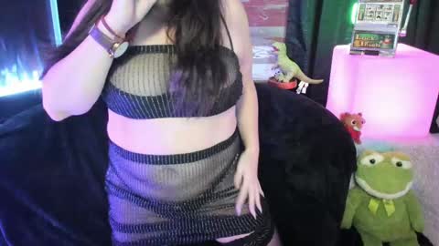 Snapshot of elle4you chatting on October 26, 6:36 pm ELLE online show from October 26, 6:36 pm