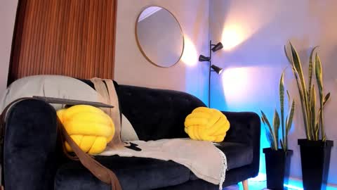 Elle online show from March 18, 10:13 pm