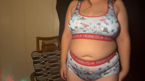 elle online show from November 15, 12:08 am