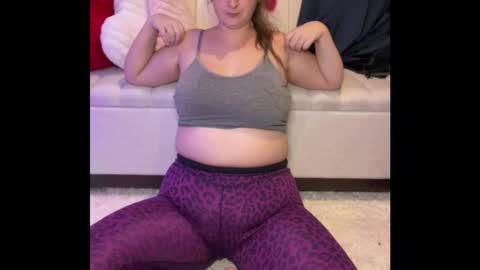 elle online show from February 9, 8:57 pm