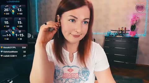 Elli   NEXT STREAM      online show from December 13, 1:37 am