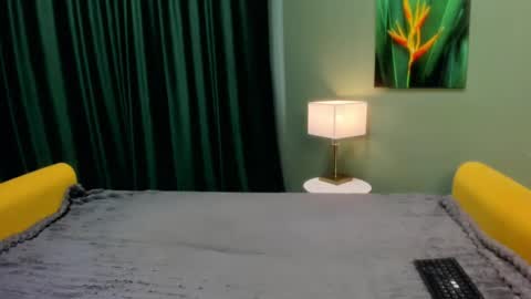 Snapshot of ellenlamb_ chatting on July 14, 10:43 am Ellen online show from July 14, 10:43 am