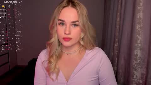 Snapshot of ellensoftt chatting on January 13, 12:21 pm Maria online show from January 13, 12:21 pm