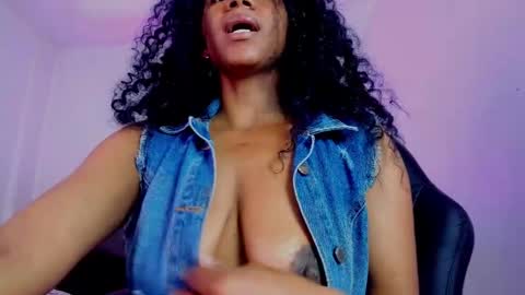  Ellie   online show from September 27, 2:33 pm