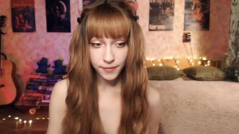 ellie_friendly online show from December 23, 1:29 am