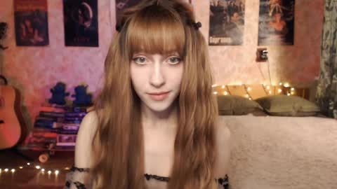 ellie_friendly online show from December 25, 12:16 am
