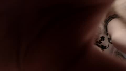 ellie_friendly online show from May 17, 11:23 pm