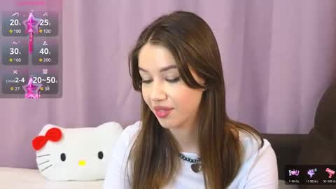 Snapshot of ellie_miller_ chatting on March 20, 10:14 pm ellie online show from March 20, 10:14 pm