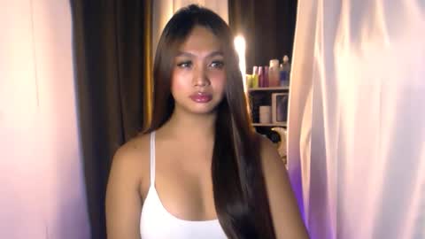 ellie online show from May 19, 1:50 pm