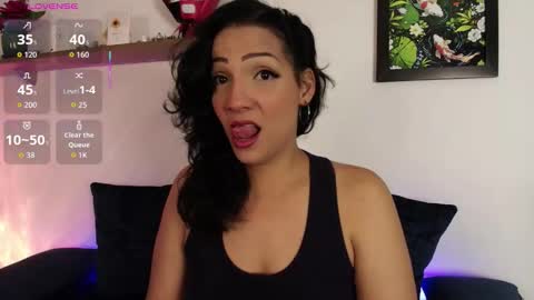 elliee1 online show from February 19, 12:23 pm