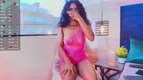 elliee_alves online show from January 10, 12:40 pm