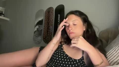 Ellie Harts online show from May 7, 8:14 pm