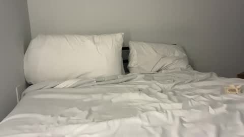 ellie online show from May 7, 5:24 am
