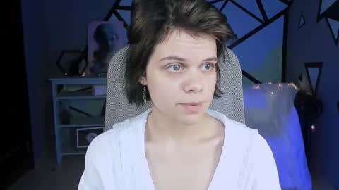 Snapshot of elliemurler chatting on September 24, 9:12 am elliemurler online show from September 24, 9:12 am