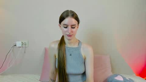 ellierough online show from May 4, 5:42 pm