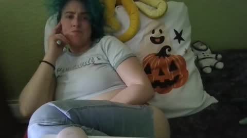 Snapshot of elliohh chatting on May 11, 4:48 pm Elliohh online show from May 11, 4:48 pm