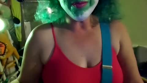 Snapshot of elliohh chatting on May 12, 4:53 am Elliohh online show from May 12, 4:53 am