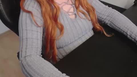 Elly online show from January 13, 2:44 pm