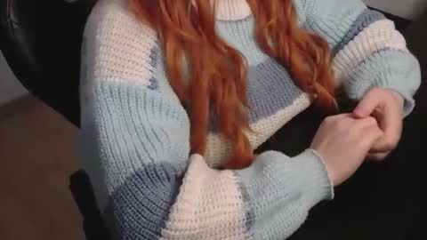 Elly online show from February 19, 3:41 pm