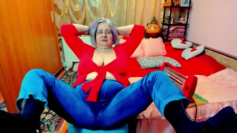 ellyhot53 online show from December 26, 12:14 am