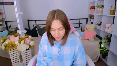 elma_lily online show from January 19, 6:39 am