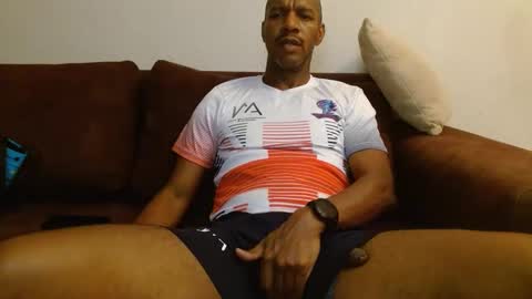 My name is Elmore. Please say hello I like to chat with you. If you have requests or dirty talk please use tip online show from February 27, 5:24 am