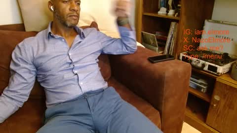 My name is Elmore. Please say hello I like to chat with you. If you have requests or dirty talk please use tip online show from October 23, 3:50 am