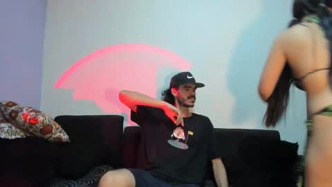 Snapshot of eloitandangela chatting on March 17, 12:48 am eloitandangela online show from March 17, 12:48 am