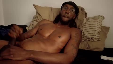 Snapshot of elong9 chatting on March 25, 1:22 am Slim online show from March 25, 1:22 am