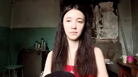 Elara online show from June 20, 2:25 am