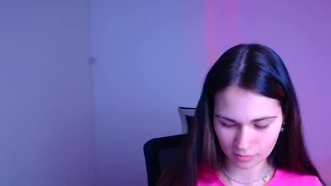 Elsa online show from February 5, 8:14 pm